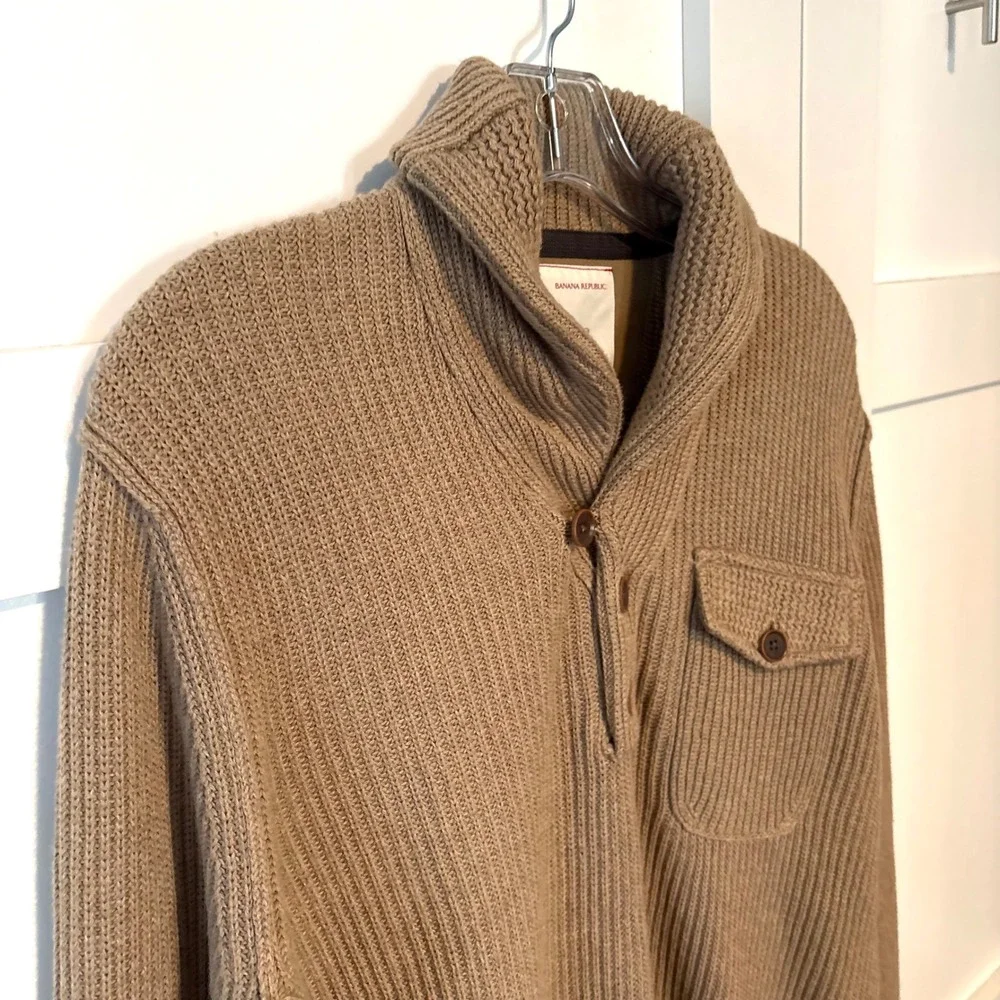 Banana Republic Heritage Khaki Safari Shawl Collar Cotton‎ Sweater in Size M